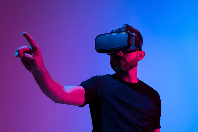 Innovative Marketing in the Metaverse: Navigating Virtual Reality